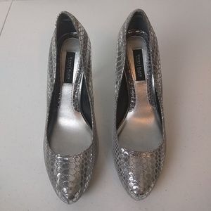 WHBM Womens Heels Silver Size 6M
